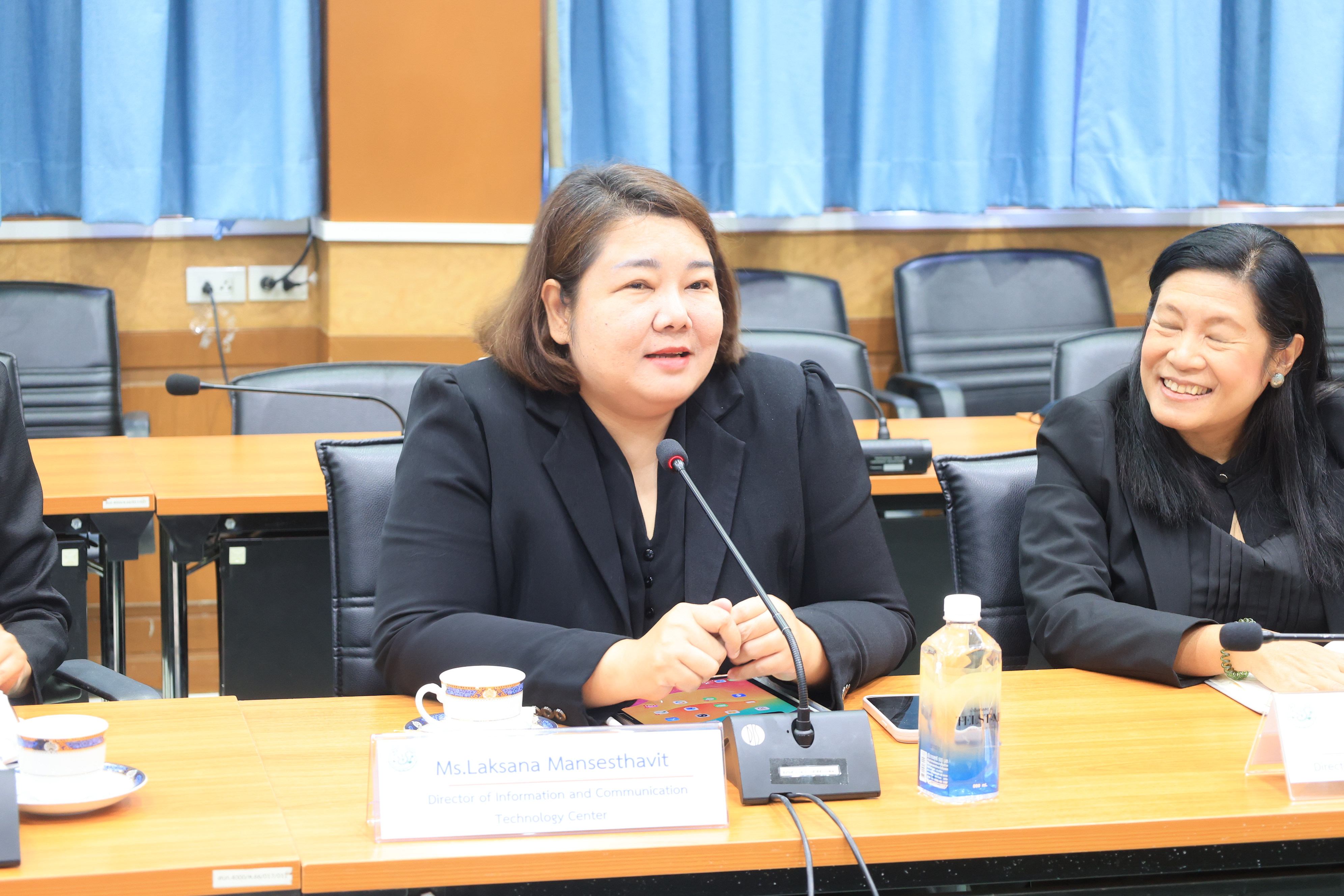 title - ส.ป.ก. ต้อนรับคณะผู้บริหารและเจ้าหน้าที่จากกรมบริหารและจัดการที่ดิน สปป.ลาว 